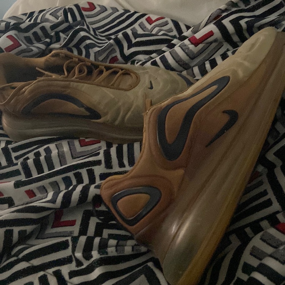 Gold Nike Air Max 720